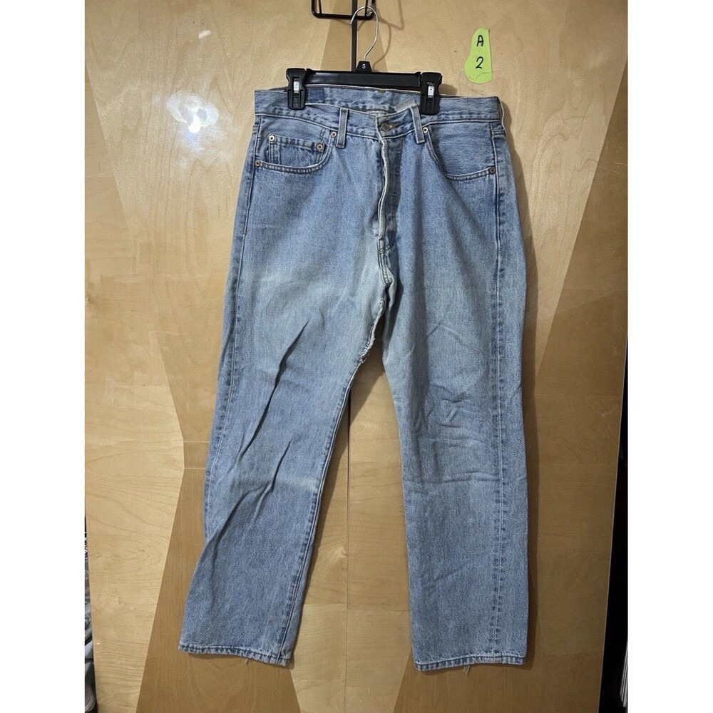 Vintage Levis 501 Womens Jeans 33X30 Light Blue Cotton Denim Bottoms 90s